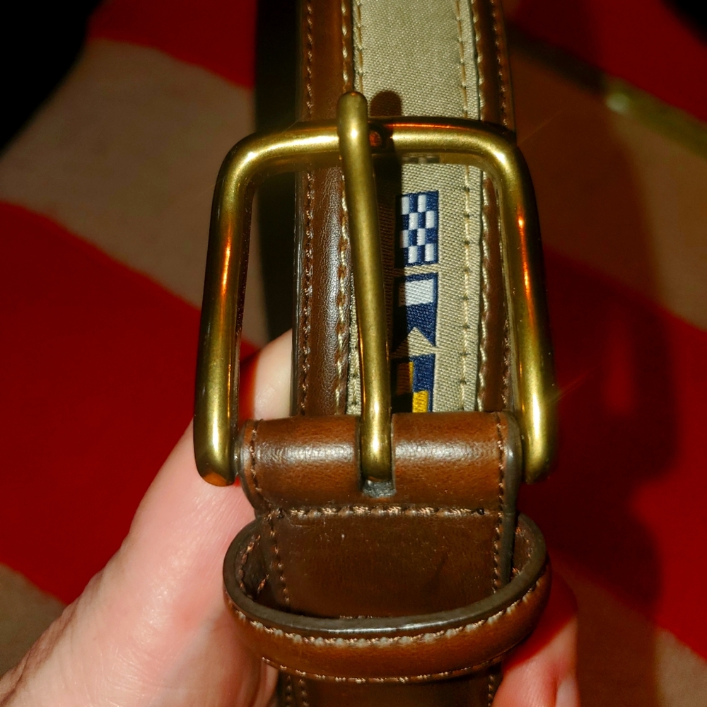 Men's Nautica Belt.